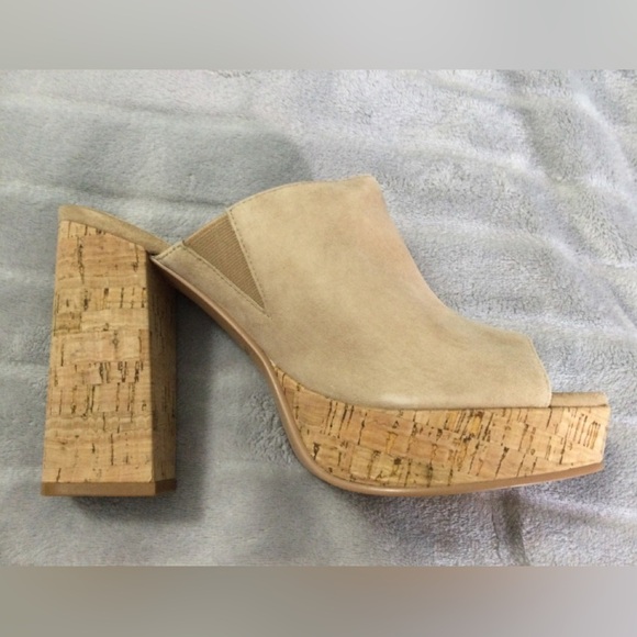 Lisa Vicky Joy Camel Kid Suede Platform Mules Size 9M - Picture 9 of 12